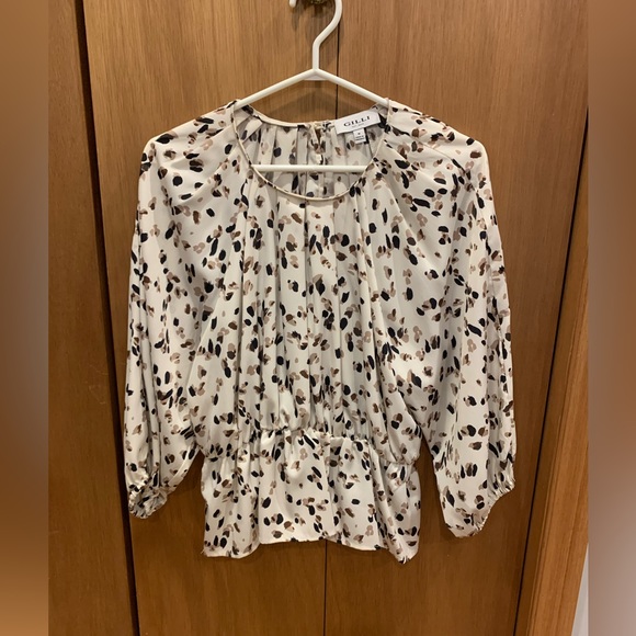 Blouse - Picture 2 of 3